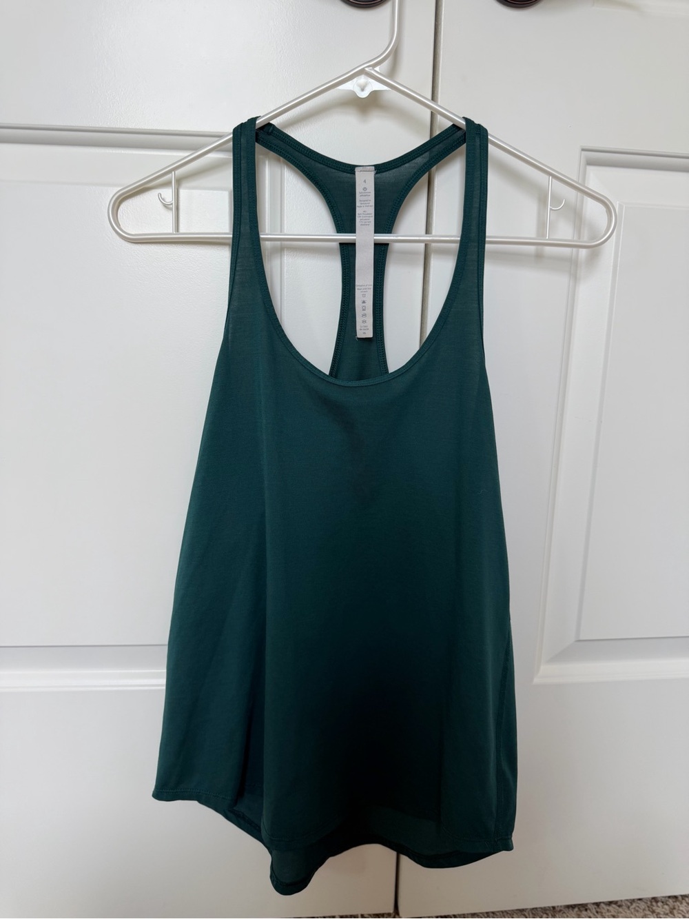 Lululemon tank